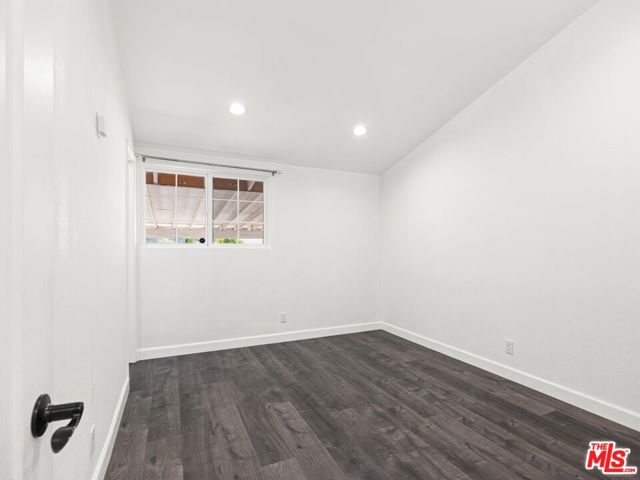 18717 Kimbrough Street, Canyon Country CA: https://media.crmls.org/mediaz/b550146d-9f44-4531-b74c-8c27278846f5.jpg
