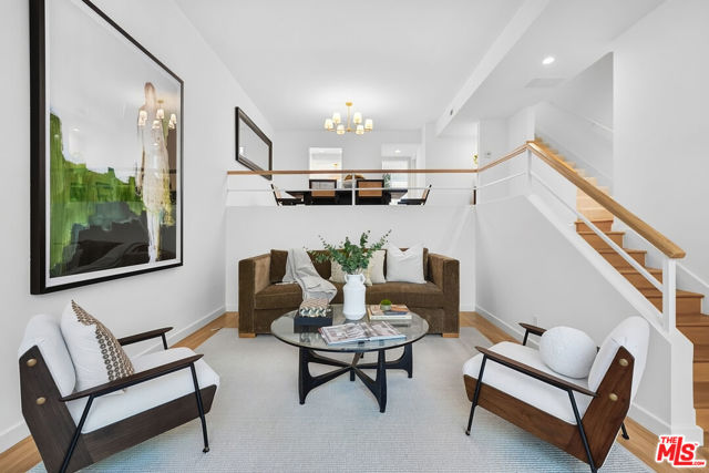 15167 Magnolia Boulevard, E photo 2