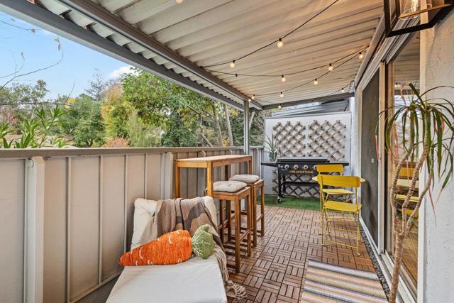 14245 Lora Drive, Los Gatos CA: https://media.crmls.org/mediaz/b5515d96-0106-4c01-922a-4e327c792dc4.jpg