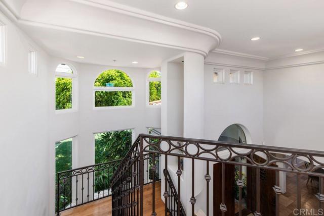 1470 Rubenstein Ave, Cardiff by the Sea CA: https://media.crmls.org/mediaz/b5534a35-76d5-41c6-a99c-a745852547c6.jpg