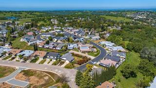 159 Mesa De Oro Circle, Sutter Creek CA: https://media.crmls.org/mediaz/b55389d3-1d6a-4c07-ae9d-b4403683c562.jpg