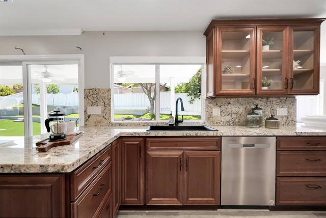 2698 Million Ct, San Jose CA: https://media.crmls.org/mediaz/b553c4ea-bf6c-407a-9855-cc3194e61562.jpg