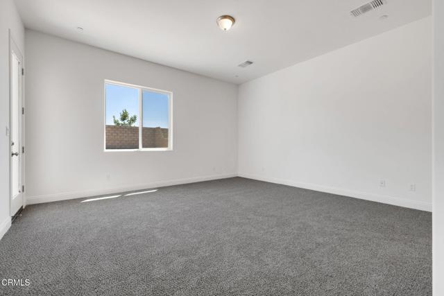 8707 Kenwick Street, Bakersfield CA: https://media.crmls.org/mediaz/b553dea7-7739-463a-9dfa-12afd5a20960.jpg