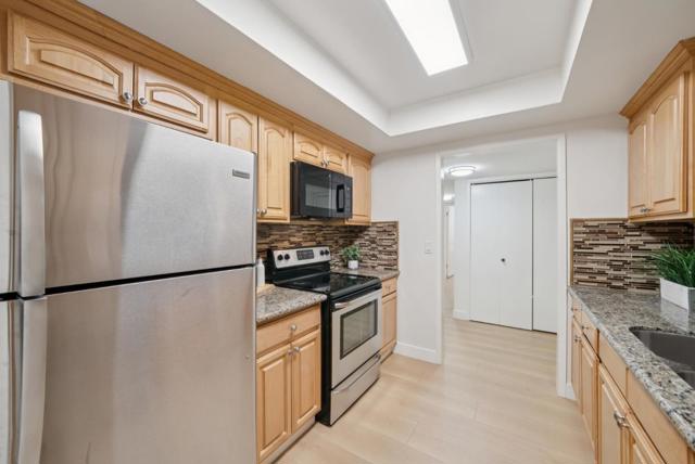14333 Saratoga Avenue, Saratoga CA: https://media.crmls.org/mediaz/b554b258-ab70-4ce0-b639-95825d492b9f.jpg