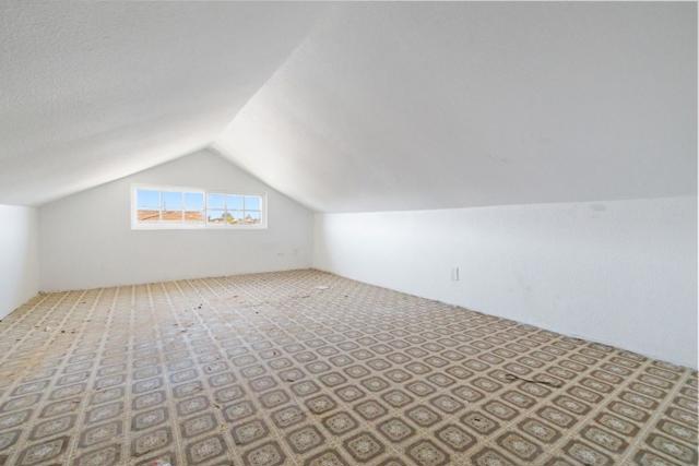 202 Stanford Street, Watsonville CA: https://media.crmls.org/mediaz/b554ba32-abc3-4aad-802e-ffa834ef8de1.jpg