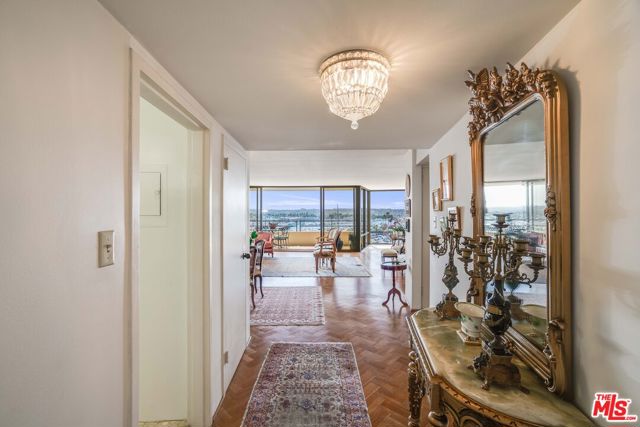 4335 South Marina City Drive, 544 photo 5
