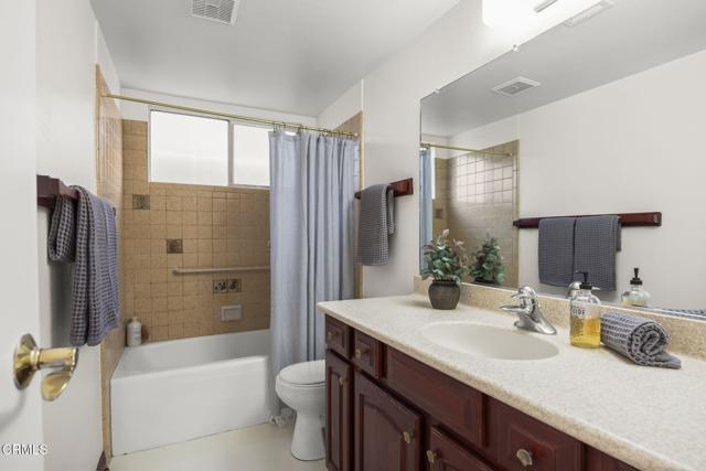 Detail Gallery Image 37 of 63 For 5318 Elmhurst St, Ventura,  CA 93003 - 3 Beds | 2 Baths