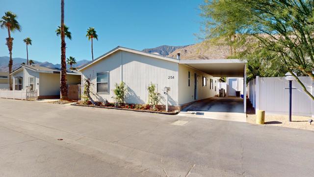234 Lei Drive, Palm Springs CA: https://media.crmls.org/mediaz/b5558097-9728-4109-b2f7-15022b8fed7c.jpg