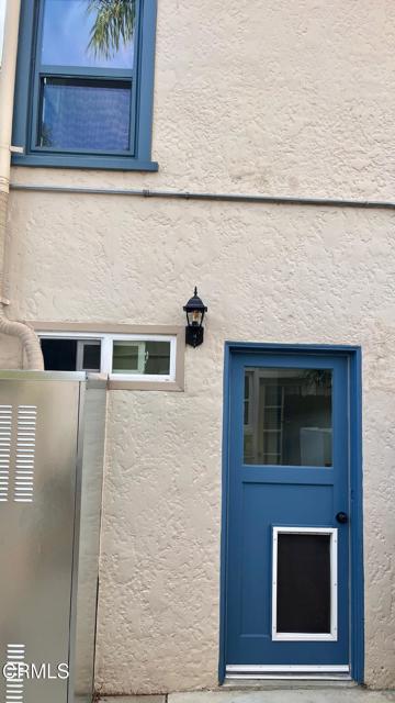 Detail Gallery Image 7 of 15 For 1539 Santa Ynez St #1,  Ventura,  CA 93001 - 1 Beds | 1/1 Baths