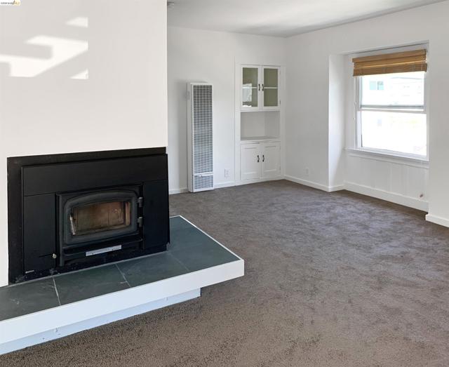 Image 53 of 60 For 1260 63rd St.