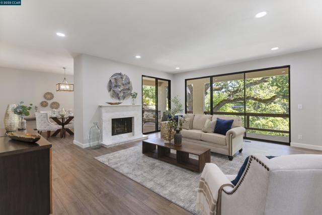 1285 Avenida Sevilla, Walnut Creek CA: https://media.crmls.org/mediaz/b559a648-141a-452d-a56f-d3f7fa6e6cd4.jpg