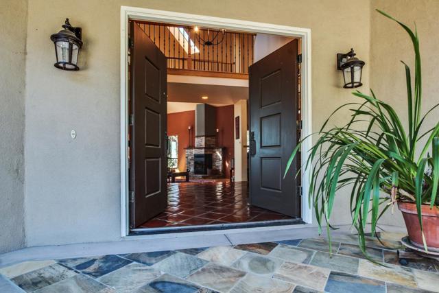 925 Skyward Drive, Aptos CA: https://media.crmls.org/mediaz/b55a6c87-7c33-4c5e-8b47-faae8703d0b3.jpg
