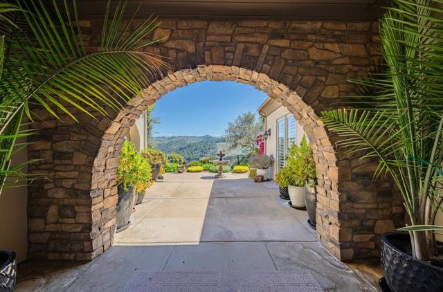 407 Mirador Court, Monterey CA: https://media.crmls.org/mediaz/b55a7101-df31-4fef-b01a-fbe155908e6e.jpg