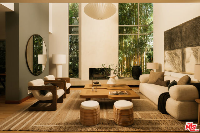 2643 34th Street photo 2