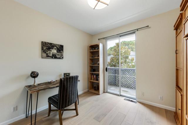 100 Lucky Drive, Corte Madera CA: https://media.crmls.org/mediaz/b55c13f5-ed86-4dfb-b590-aafea73999e7.jpg