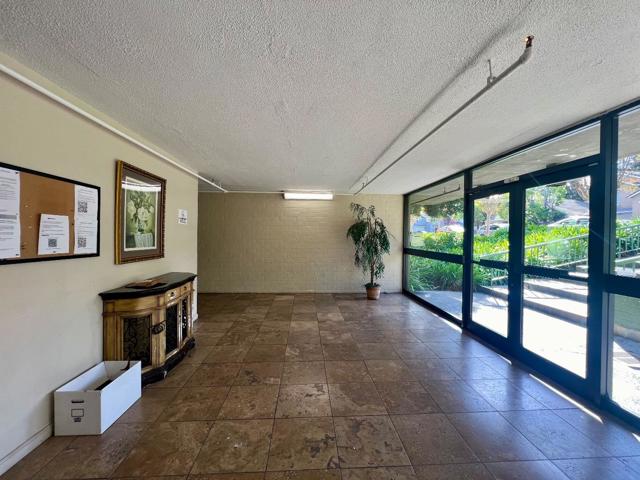 38780 Tyson Lane, Fremont CA: https://media.crmls.org/mediaz/b55c8156-e996-48d9-9517-806f7cf9b33a.jpg