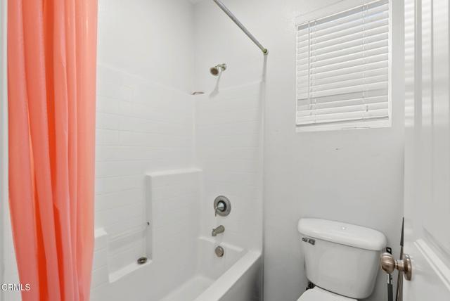 Detail Gallery Image 24 of 39 For 511 Nile River Dr, Oxnard,  CA 93036 - 4 Beds | 4 Baths