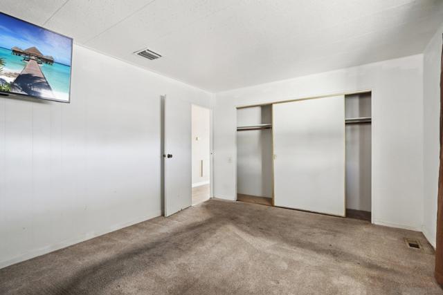 1215 Anchors Way Drive, Ventura CA: https://media.crmls.org/mediaz/b55ffea3-efdb-4e53-b69e-6af2f6874ce5.jpg