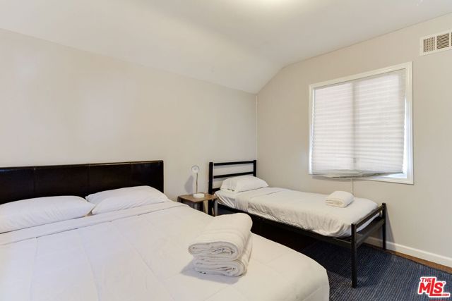 7553 GARDEN GROVE Avenue, Reseda CA: https://media.crmls.org/mediaz/b56047ab-f104-48bd-8f8d-cb59121d6afc.jpg