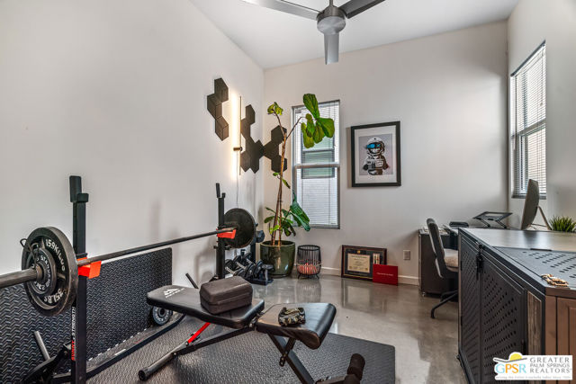 482 Paragon Loop, Palm Springs CA: https://media.crmls.org/mediaz/b560c764-a15a-4d8f-8a59-1e04a35d6b36.jpg