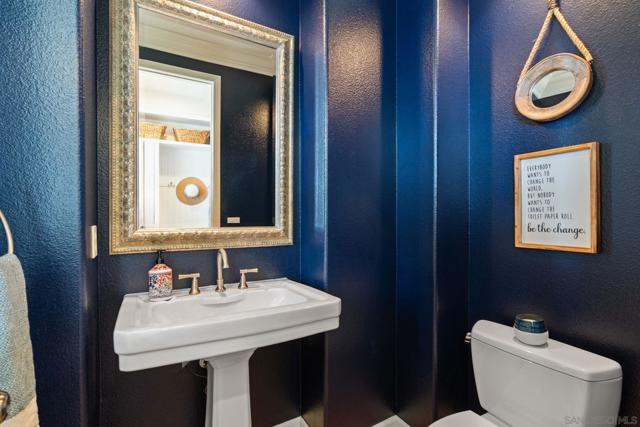 2848 Camino Serbal, San Diego CA: https://media.crmls.org/mediaz/b5615627-ad78-4d5b-b9b4-49eadfb98bec.jpg
