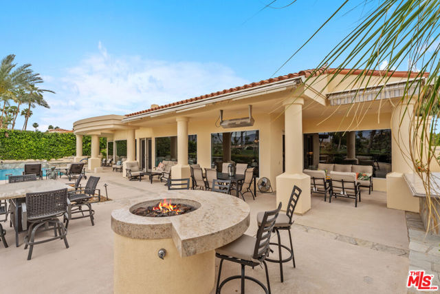 75653 Camino De Paco, Indian Wells CA: https://media.crmls.org/mediaz/b562848e-0568-4f48-8969-338425bdd9fc.jpg