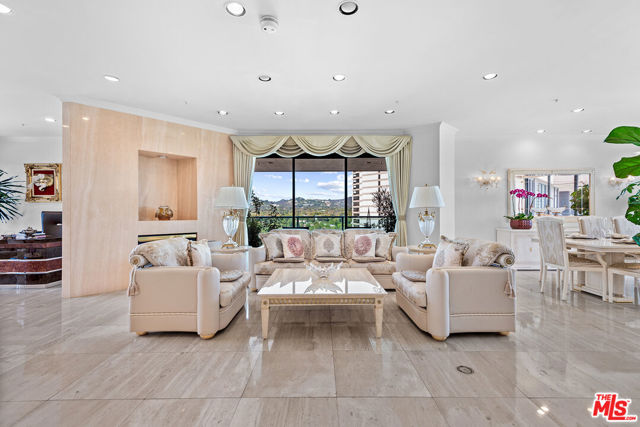 10490 Wilshire Boulevard, Los Angeles CA: https://media.crmls.org/mediaz/b563b735-de2e-41fa-875b-5651ef8f9496.jpg