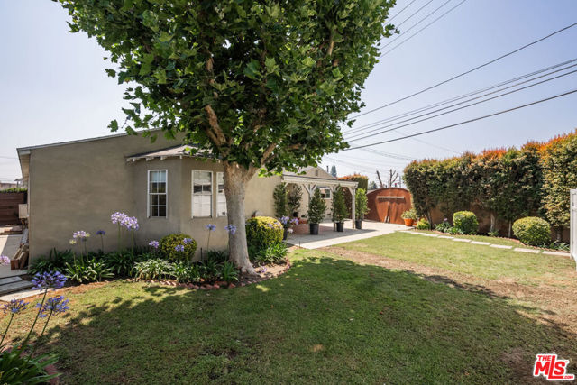 3 Bed Home for Sale in Burbank, California