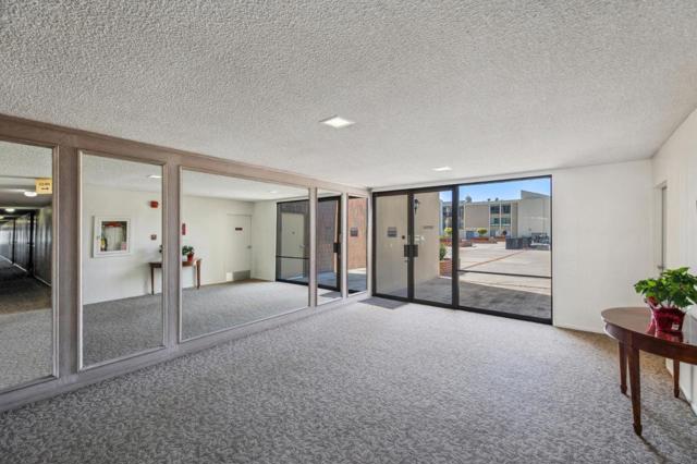 1550 Frontera Way, Millbrae CA: https://media.crmls.org/mediaz/b5660d05-7901-4320-a5a4-4d70897c5242.jpg