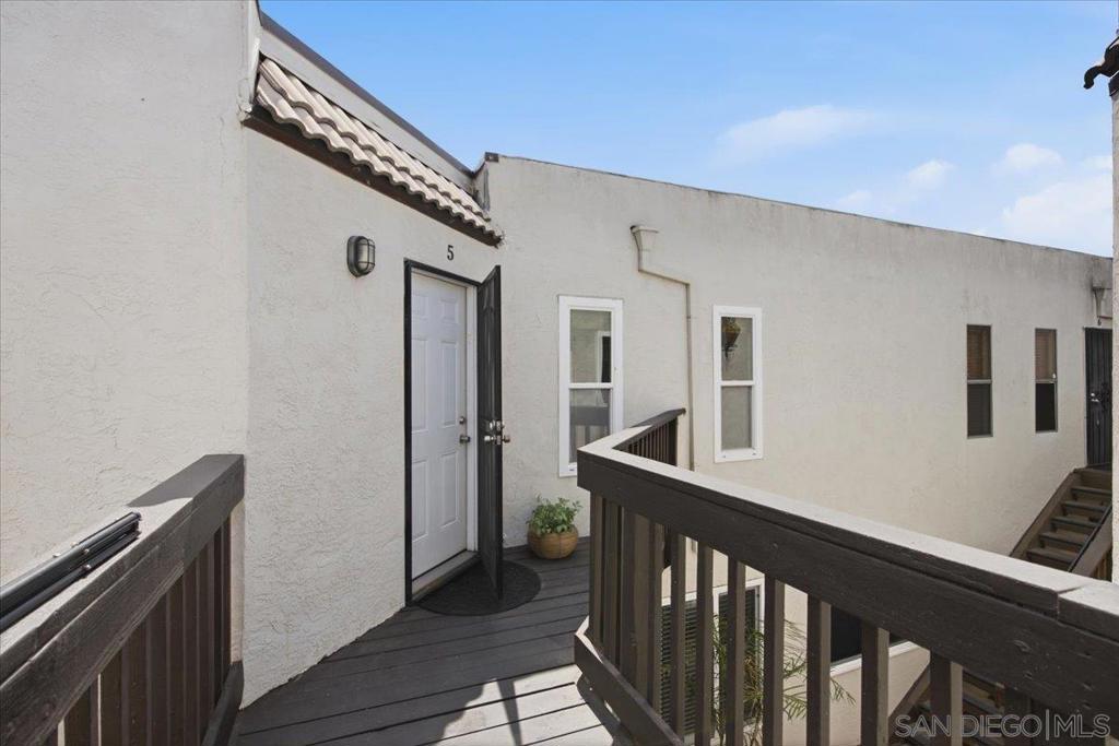 6735 Amherst - photo 15