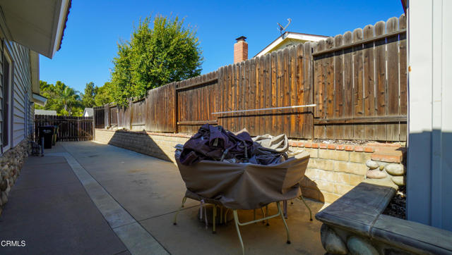 1542 Uppingham Drive, Thousand Oaks CA: https://media.crmls.org/mediaz/b5679126-3695-4593-92cc-ea8df544005c.jpg