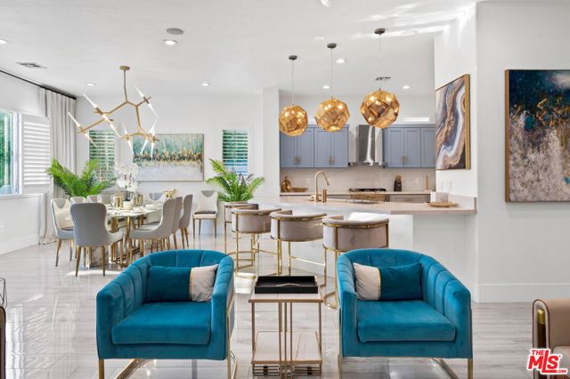 1083 E Circulo San Sorrento Road, Palm Springs CA: https://media.crmls.org/mediaz/b567ab4d-3eb0-4c7c-9db5-944fe474b6b0.jpg