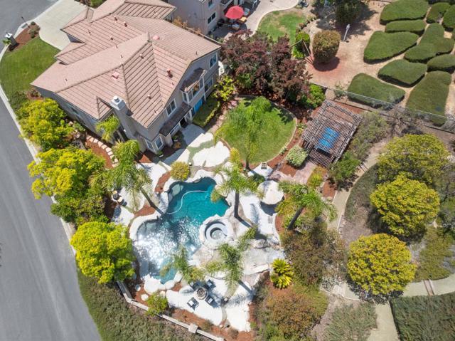 5292 Apennines Circle, San Jose CA: https://media.crmls.org/mediaz/b56bb923-c478-4502-87e3-1cc1595882b7.jpg