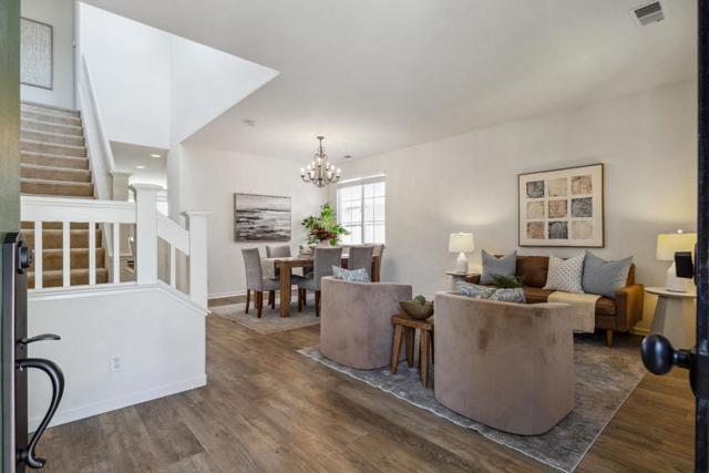 4276 Bay Crest Circle, Seaside CA: https://media.crmls.org/mediaz/b56bf7b8-0715-479f-aacc-1c986bb80244.jpg