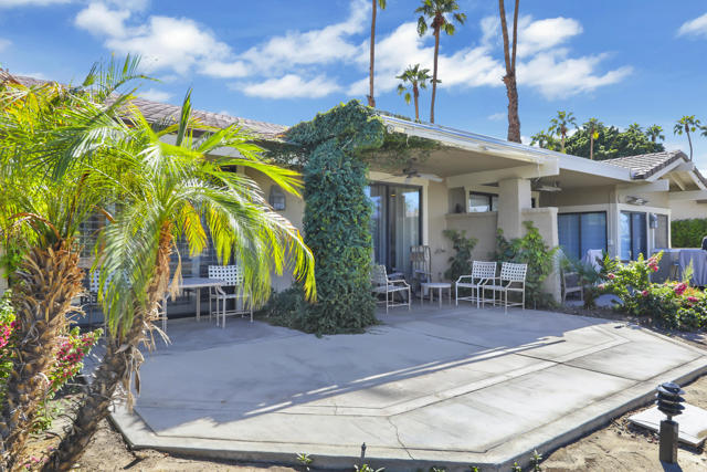 47 Ponderosa Circle, Palm Desert, CA 92211