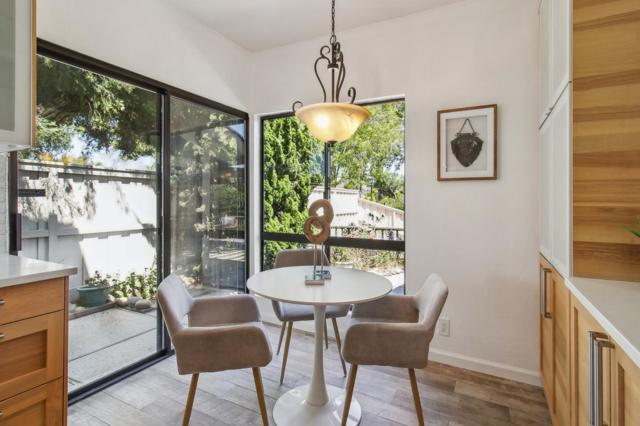 1 Spinnaker Place, Redwood City CA: https://media.crmls.org/mediaz/b56cf304-8f88-46b0-9f55-b54988346e64.jpg