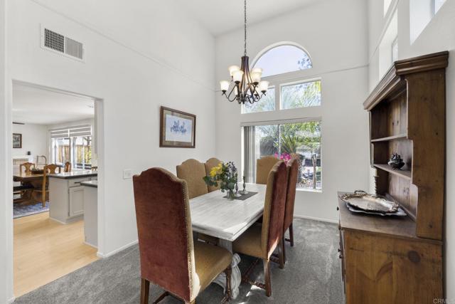 Detail Gallery Image 9 of 45 For 32147 Corte Florecita, Temecula,  CA 92592 - 5 Beds | 3 Baths