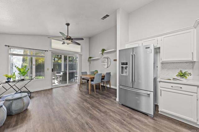 Detail Gallery Image 11 of 26 For 42985 Calle Jeminez, Temecula,  CA 92592 - 3 Beds | 2 Baths