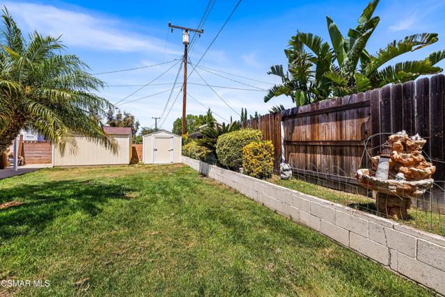 2707 Galindo Avenue, Simi Valley CA: https://media.crmls.org/mediaz/b56f303f-5c6e-40ec-8f18-1b844461a37c.jpg