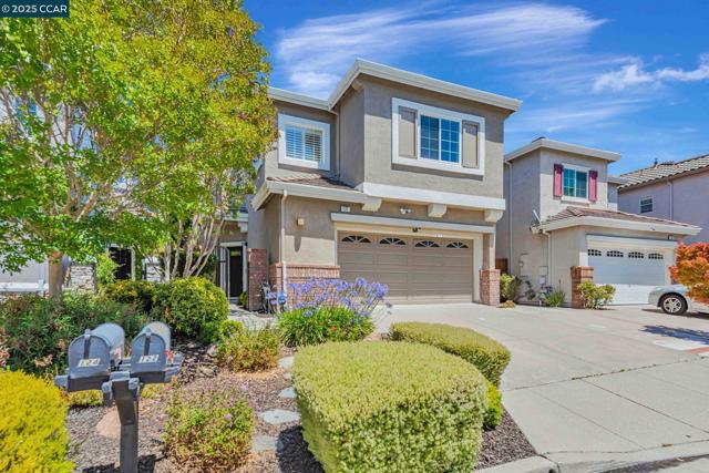 122 Claremont Crest Ct, San Ramon CA: https://media.crmls.org/mediaz/b56f5ee7-17d7-4c9a-9930-99956fc9dce0.jpg