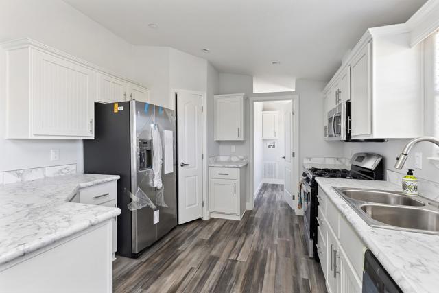 016_Kitchen