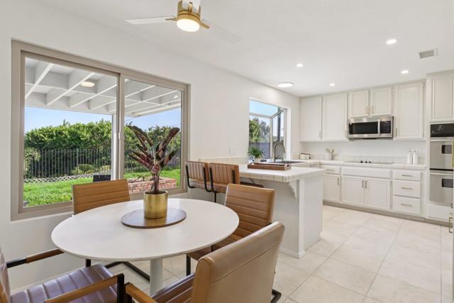 1895 Laurel Road, Oceanside CA: https://media.crmls.org/mediaz/b57109c4-71fa-4a9e-8bdc-6130dcfa2c7d.jpg