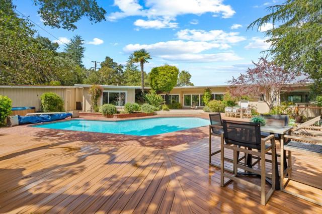 17180 Crescent Drive, Los Gatos CA: https://media.crmls.org/mediaz/b57163a3-5415-435c-ae07-27381f8f5b44.jpg