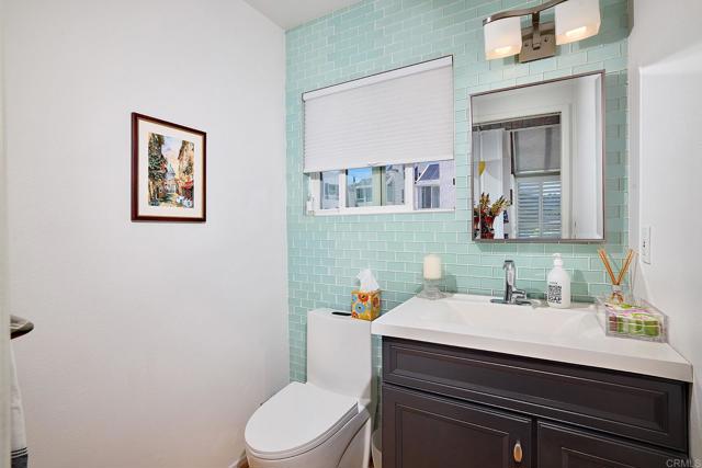 Detail Gallery Image 15 of 32 For 307 Longden Lane, Solana Beach,  CA 92075 - 2 Beds | 2/1 Baths