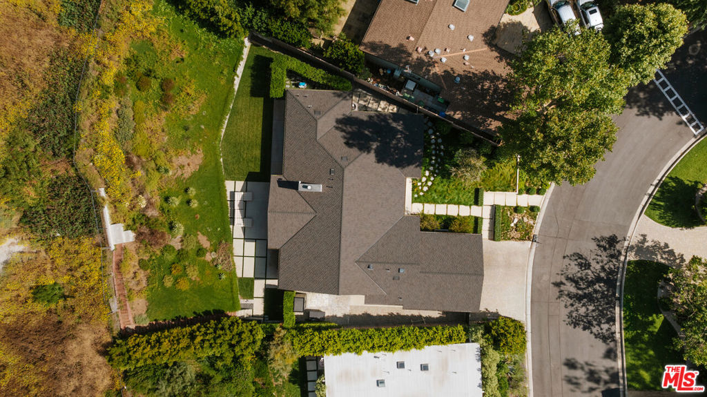 https://media.crmls.org/mediaz/b573fab6-1cbe-480f-96a4-012a761e0fe6.jpg?preset=X-Large