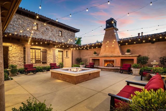 4258 Via Ravello, Rancho Santa Fe CA: https://media.crmls.org/mediaz/b574ba38-729e-4b0d-9c53-d0d4df0a77e8.jpg