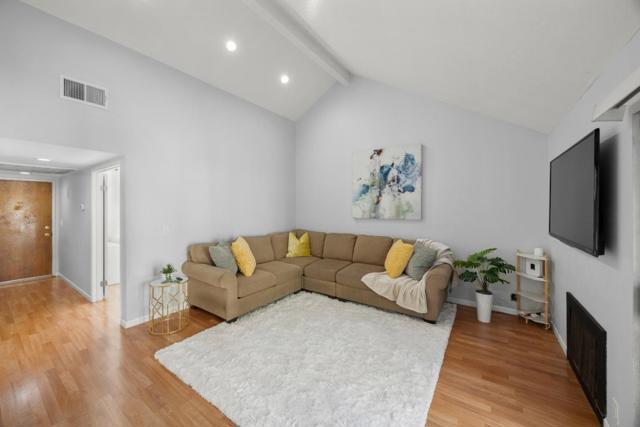 1042 Summermist Court, San Jose CA: https://media.crmls.org/mediaz/b5755f2a-b6ba-4a0a-afc1-da81a0519644.jpg