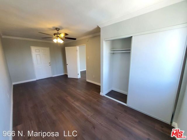 400 S Mariposa Avenue, Los Angeles CA: https://media.crmls.org/mediaz/b575e1f0-8730-475d-9440-1a530cc04854.jpg