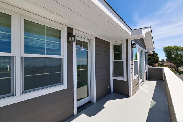 Detail Gallery Image 32 of 42 For 3768 Skyline Rd, Carlsbad,  CA 92008 - 4 Beds | 2/1 Baths