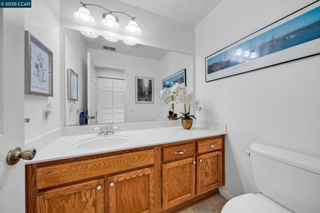 214 S Wildwood, Hercules CA: https://media.crmls.org/mediaz/b5778cac-ba4f-497f-99c0-d40b8a94c25c.jpg